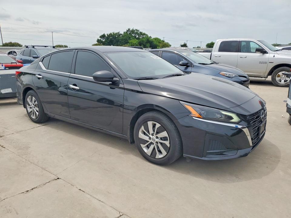 52334866 :رقم المزاد ، 1N4BL4BV5RN408001 vin ، 2024 Nissan Altima مزاد بيع