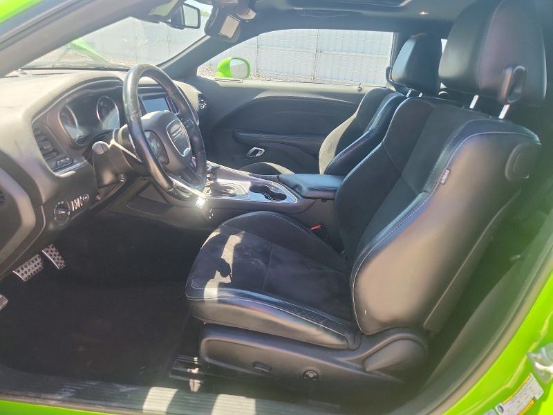 53108946 :رقم المزاد ، 2C3CDZBT3HH601136 vin ، 2017 Dodge Challenger مزاد بيع