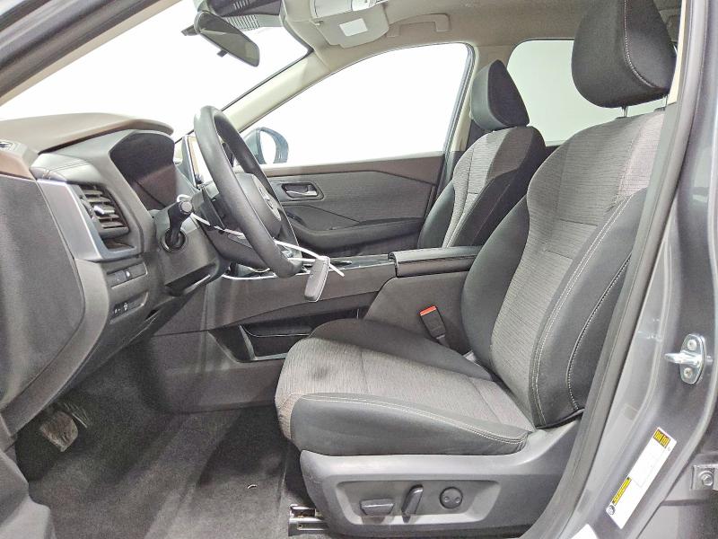 52420736 :رقم المزاد ، 5N1BT3BA8PC845321 vin ، 2023 Nissan Rogue مزاد بيع