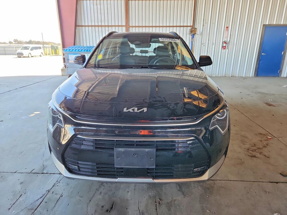 2023 Kia Niro მანქანა იყიდება აუქციონზე, vin: KNDCR3LE6P5041547, აუქციონის ნომერი: 52757866