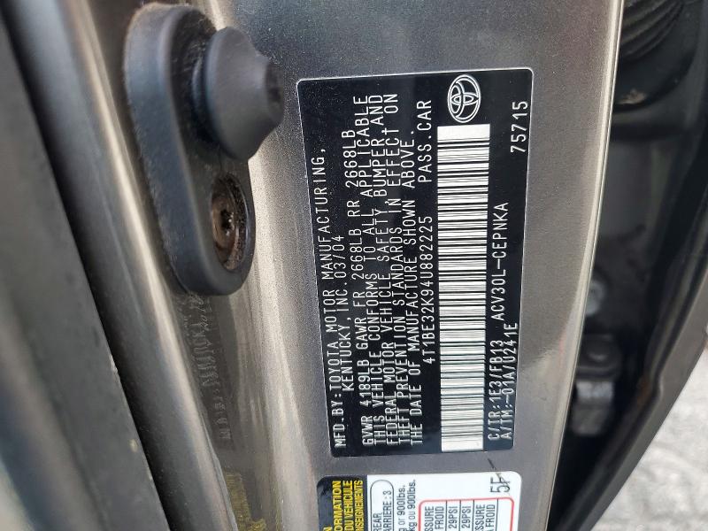 53221466 :رقم المزاد ، 4T1BE32K94U882225 vin ، 2004 Toyota Camry مزاد بيع