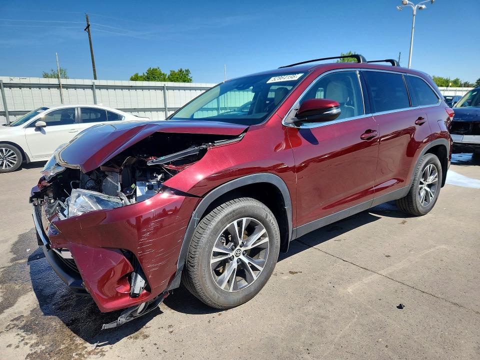 Продажа на аукционе авто 2019 Toyota Highlander, vin: 5TDBZRFH3KS746278, номер лота: 52864196