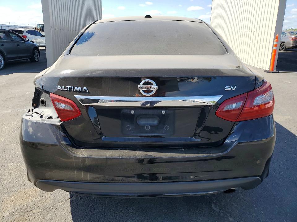 55179726 :رقم المزاد ، 1N4AL3APXJC242678 vin ، 2018 Nissan Altima مزاد بيع
