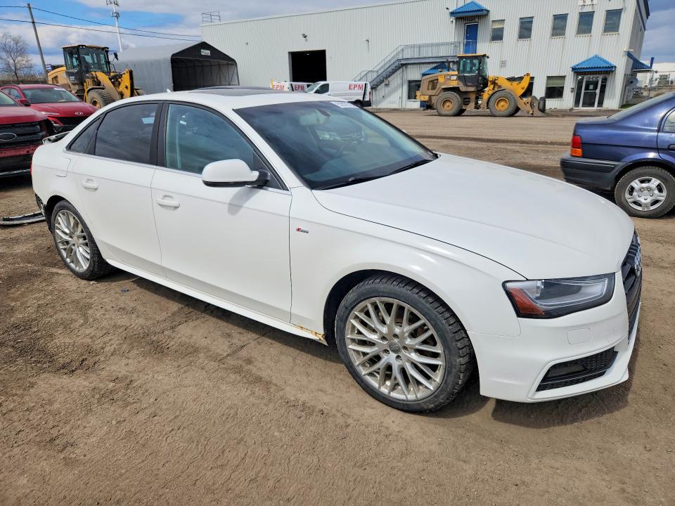 52818716 :رقم المزاد ، WAUFFCFL0FN001167 vin ، 2015 Audi A4 مزاد بيع