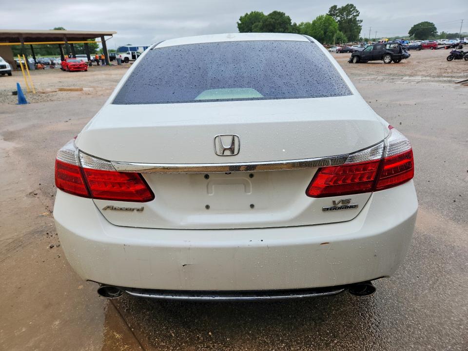 52826646 :رقم المزاد ، 1HGCR3F96EA013543 vin ، 2014 Honda Accord مزاد بيع