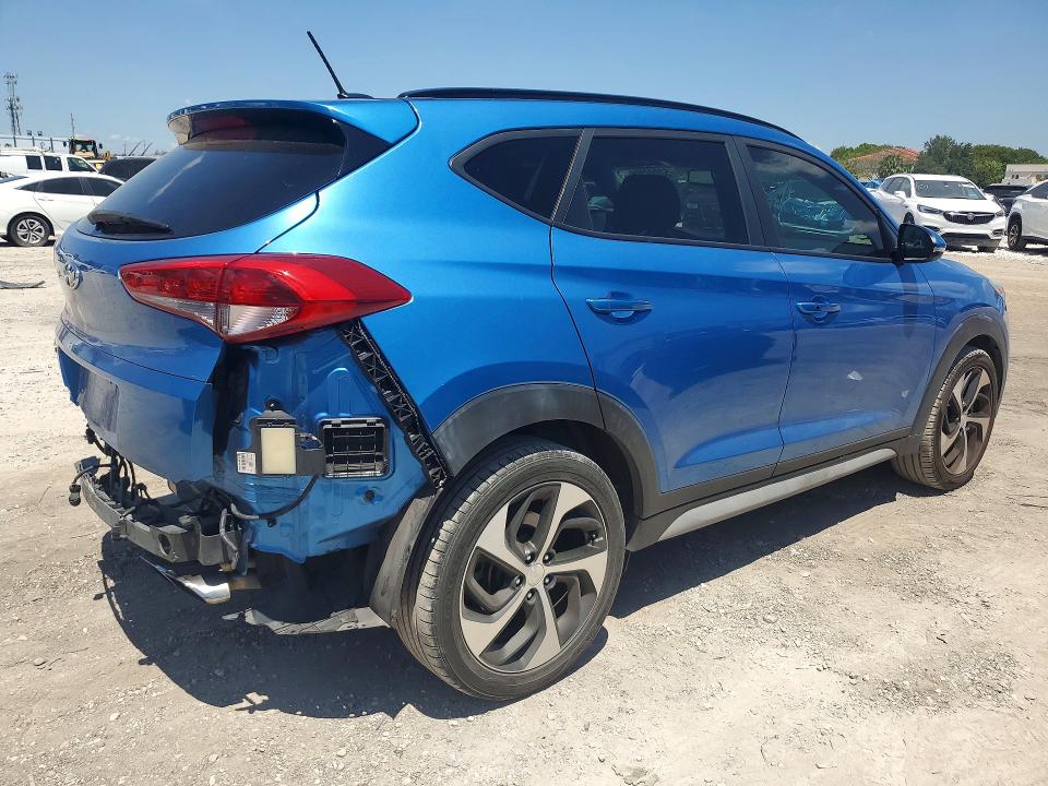 52240396 :رقم المزاد ، KM8J33A26HU560893 vin ، 2017 Hyundai Tucson مزاد بيع