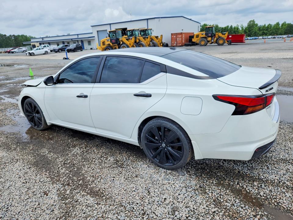 55184406 :رقم المزاد ، 1N4BL4CV1NN358965 vin ، 2022 Nissan Altima مزاد بيع