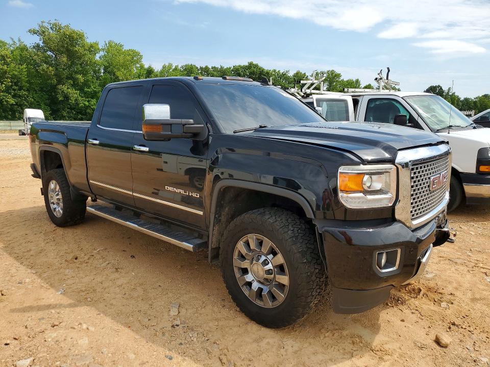 52563956 :رقم المزاد ، 1GT12UE85GF170835 vin ، 2016 Gmc Sierra مزاد بيع