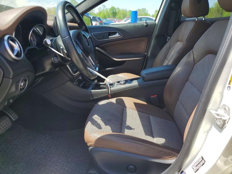 52361256 :رقم المزاد ، WDCTG4GB9FJ039092 vin ، 2015 Mercedes-benz Gla مزاد بيع