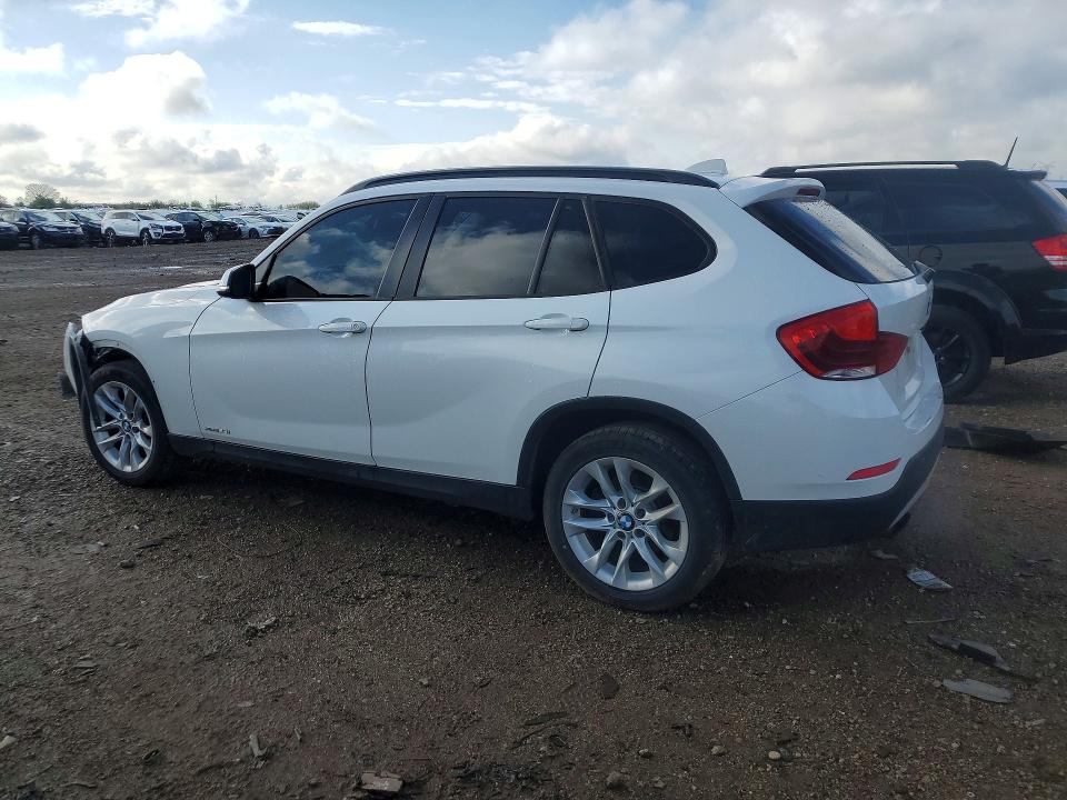 2015 Bmw X1 მანქანა იყიდება აუქციონზე, vin: WBAVL1C58FVY28204, აუქციონის ნომერი: 51418536