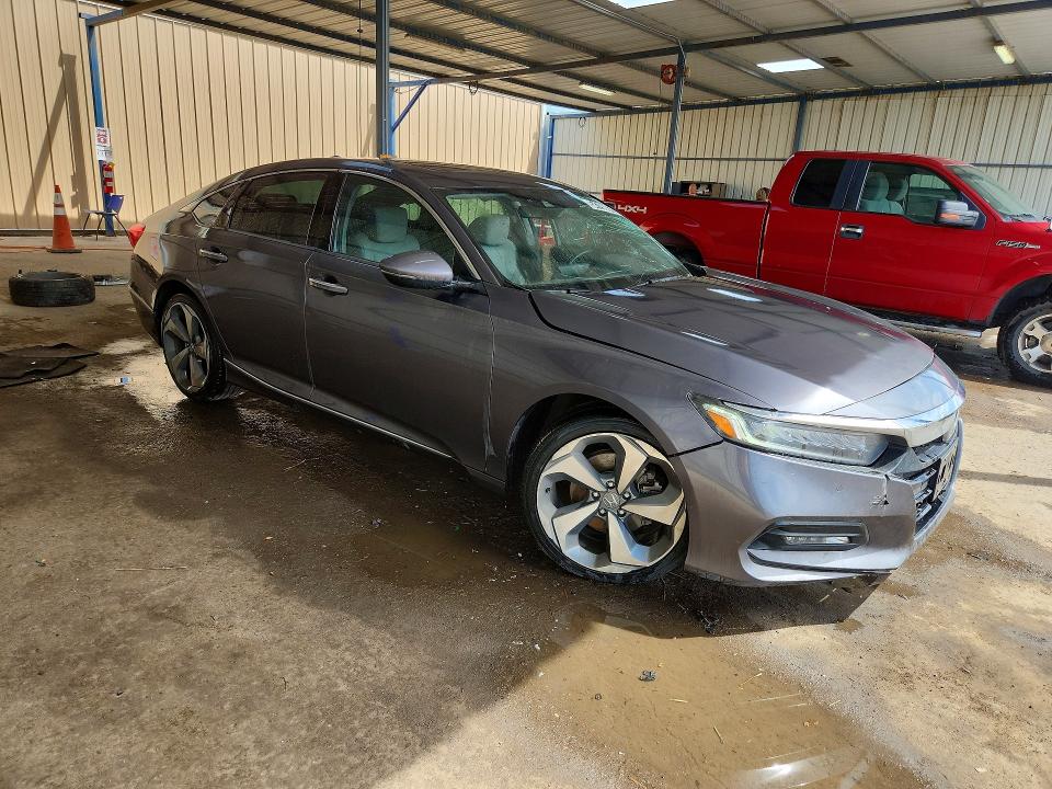 54796676 :رقم المزاد ، 1HGCV2F91JA036843 vin ، 2018 Honda Accord مزاد بيع