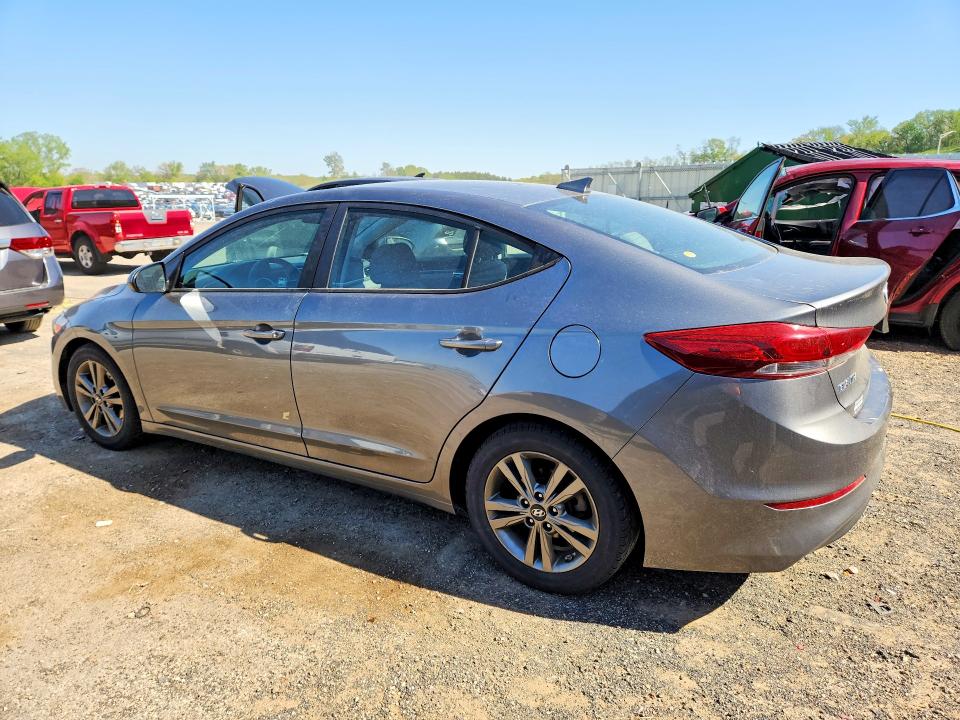 53876626 :رقم المزاد ، 5NPD84LF2JH326808 vin ، 2018 Hyundai Elantra مزاد بيع
