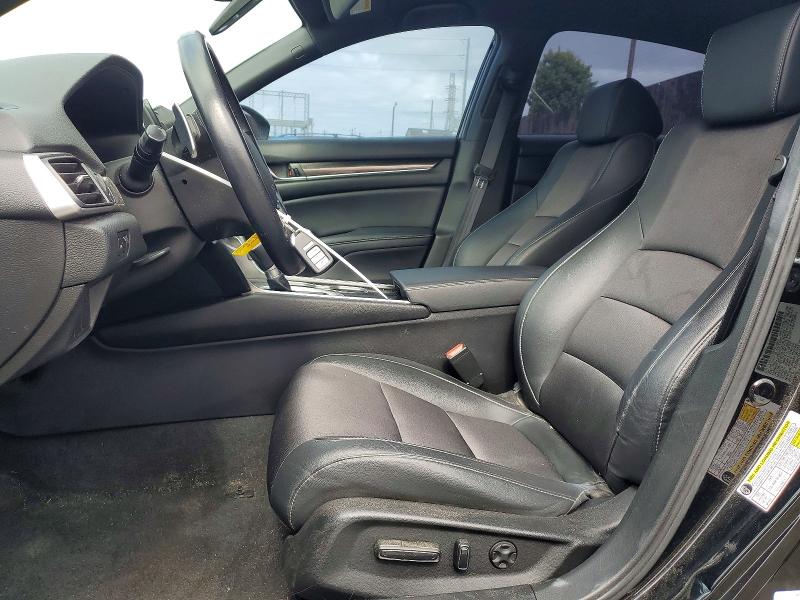 54872776 :رقم المزاد ، 1HGCV1F38MA070563 vin ، 2021 Honda Accord مزاد بيع