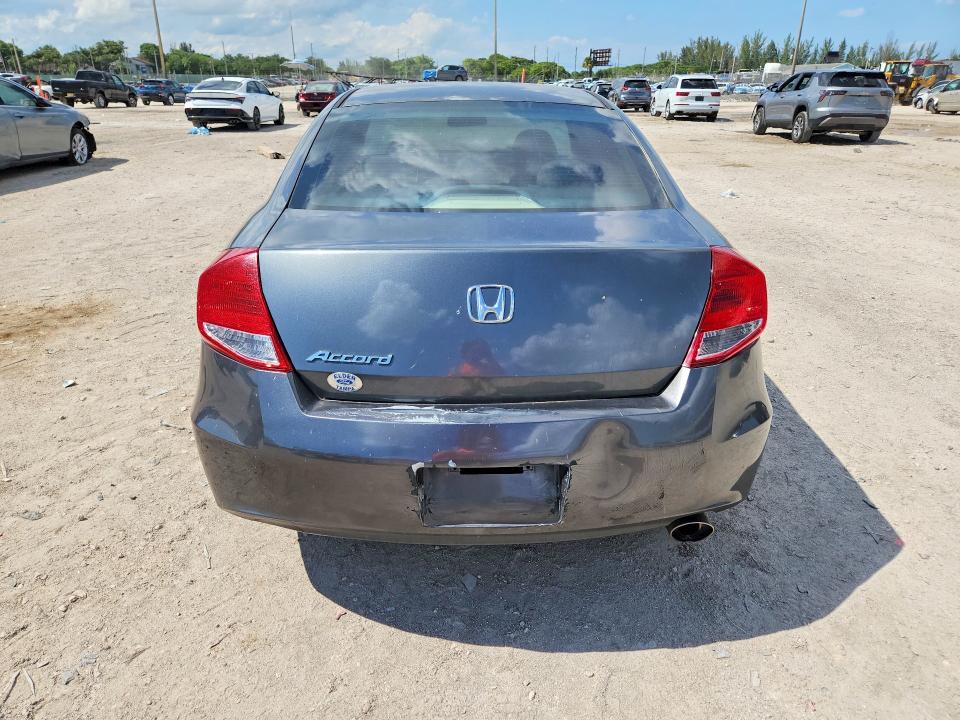 53570856 :رقم المزاد ، 1HGCS1B30BA008862 vin ، 2011 Honda Accord مزاد بيع