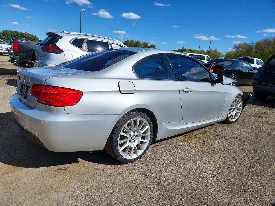 2013 Bmw 328 მანქანა იყიდება აუქციონზე, vin: WBAKE3C54DE444863, აუქციონის ნომერი: 52169866