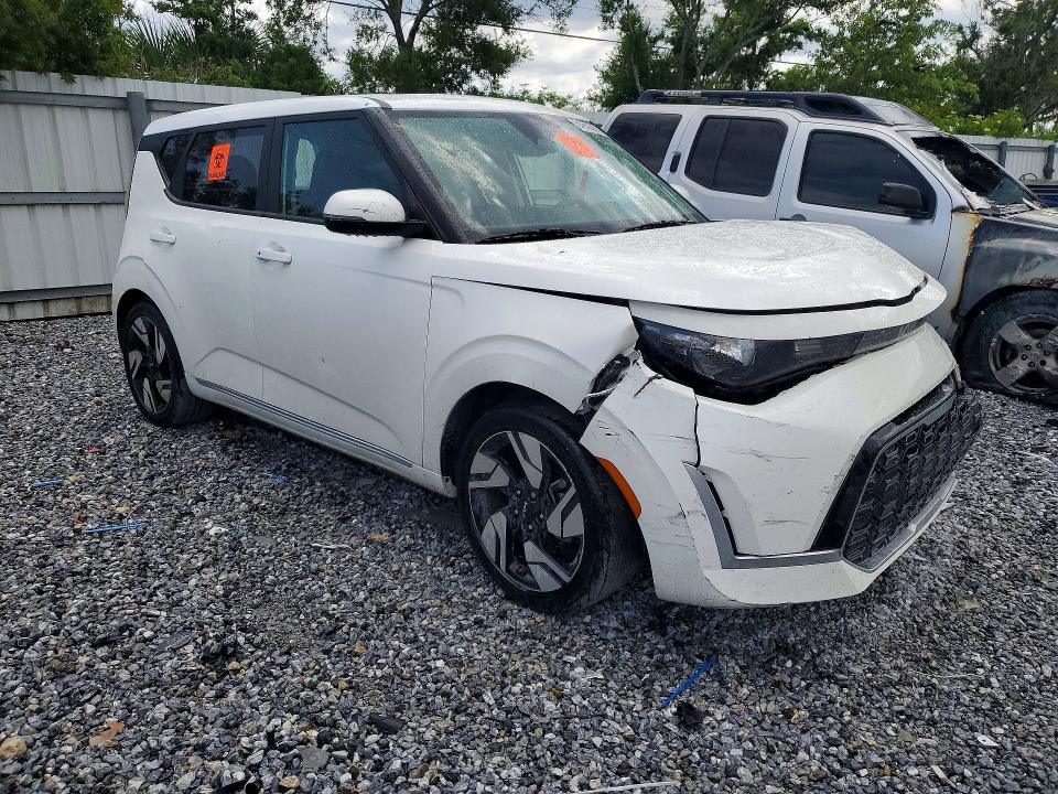 54852306 :رقم المزاد ، KNDJ53AUXP7868663 vin ، 2023 Kia Soul مزاد بيع