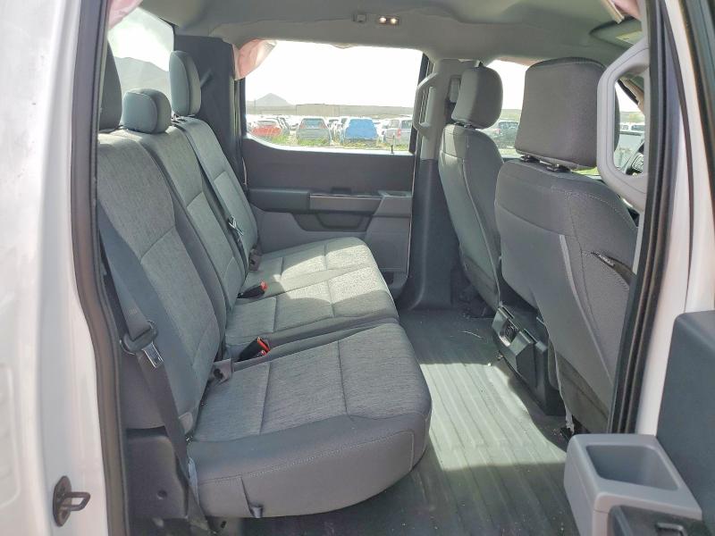 52388576 :رقم المزاد ، 1FTEW1C84PFA05608 vin ، 2023 Ford F150 مزاد بيع