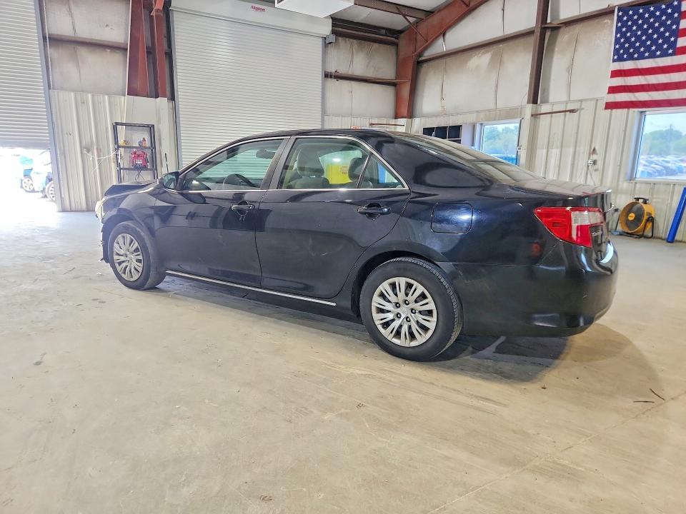 54710576 :رقم المزاد ، 4T4BF1FK1DR280775 vin ، 2013 Toyota Camry مزاد بيع