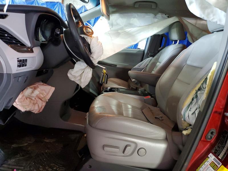 2017 Toyota Sienna მანქანა იყიდება აუქციონზე, vin: 5TDYZ3DC4HS821142, აუქციონის ნომერი: 52710176