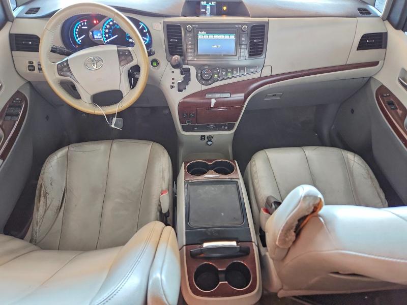 55172136 :رقم المزاد ، 5TDDK3DC9CS044484 vin ، 2012 Toyota Sienna مزاد بيع