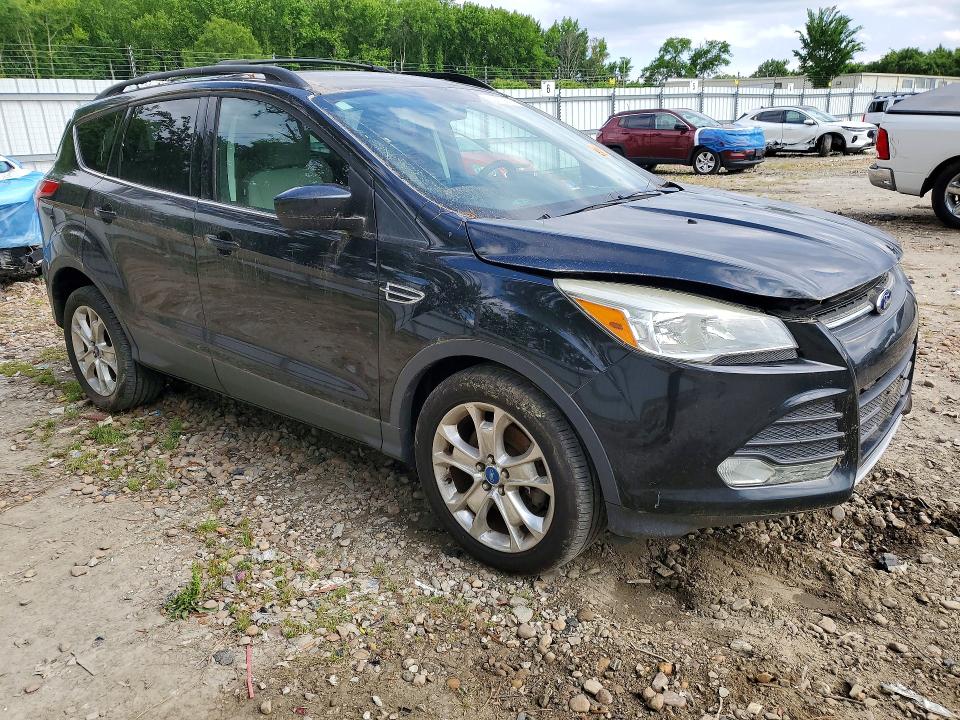 52082816 :رقم المزاد ، 1FMCU0G93DUC67939 vin ، 2013 Ford Escape مزاد بيع