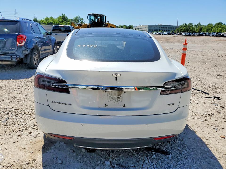 Aukcja sprzedaży 2015 Tesla Model S, vin: 5YJSA1H26FF091982, numer aukcji: 52865776