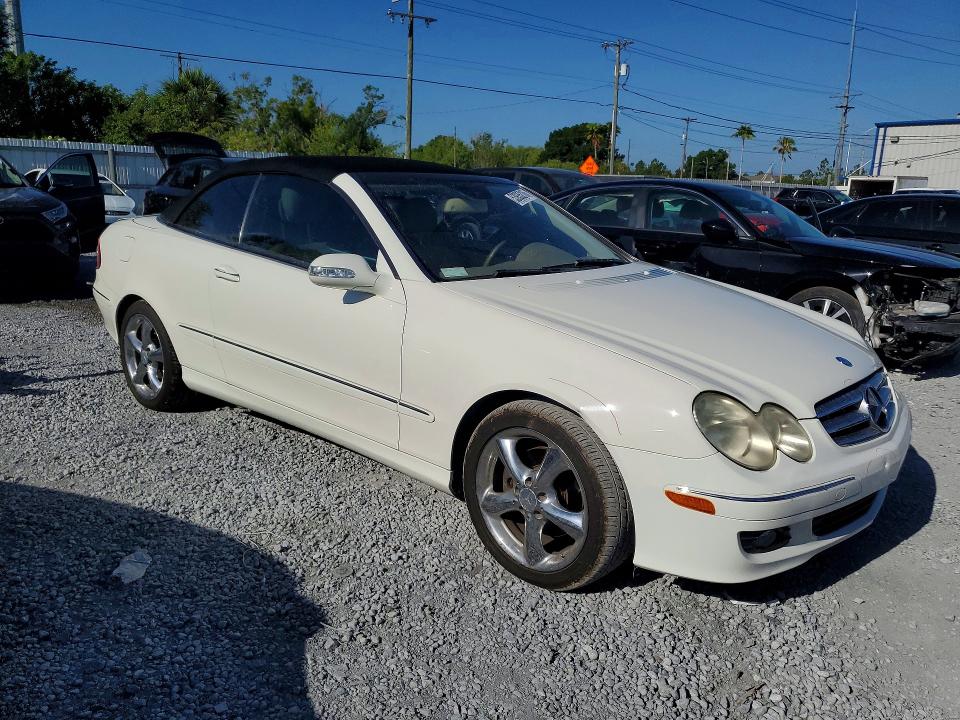2008 Mercedes-benz Clk მანქანა იყიდება აუქციონზე, vin: WDBTK56F28F253246, აუქციონის ნომერი: 53935216