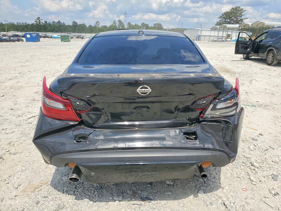 Продаж на аукціоні авто 2018 Nissan Altima, vin: 1N4AL3AP0JC238168, номер лоту: 53541426