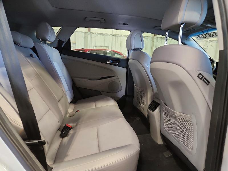 Продажа на аукционе авто 2018 Hyundai Tucson, vin: KM8J3CA23JU748115, номер лота: 55301036