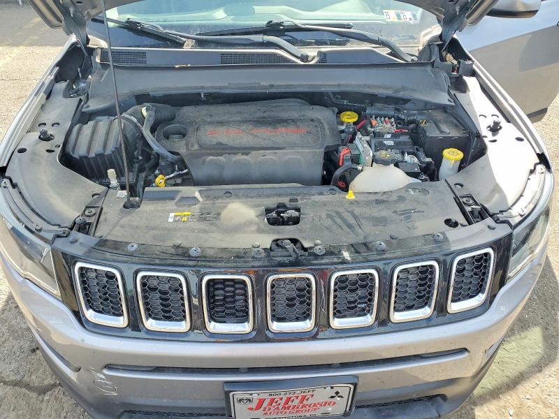 54659716 :رقم المزاد ، 3C4NJDBB6JT261694 vin ، 2018 Jeep Compass مزاد بيع