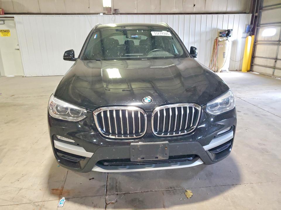 55274306 :رقم المزاد ، 5UXTR9C50JLD67044 vin ، 2018 Bmw X3 مزاد بيع