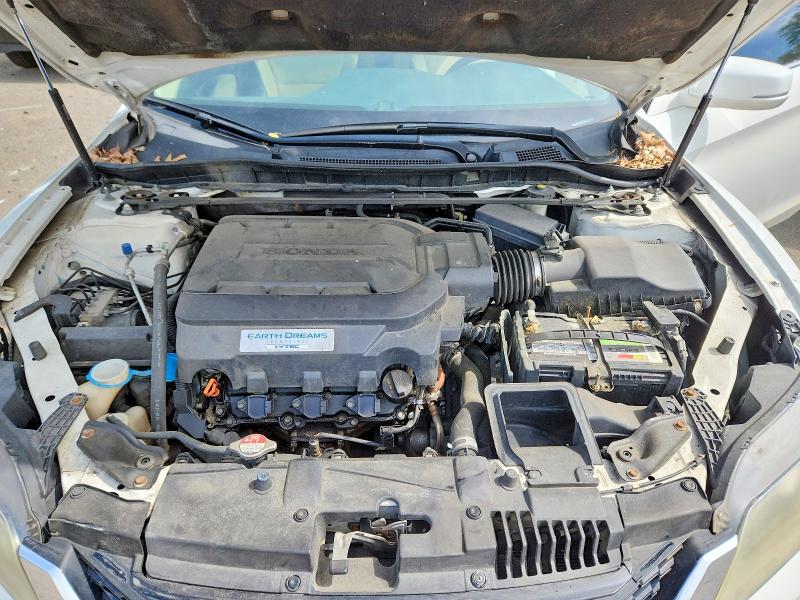 53018486 :رقم المزاد ، 1HGCT2B89DA012202 vin ، 2013 Honda Accord مزاد بيع