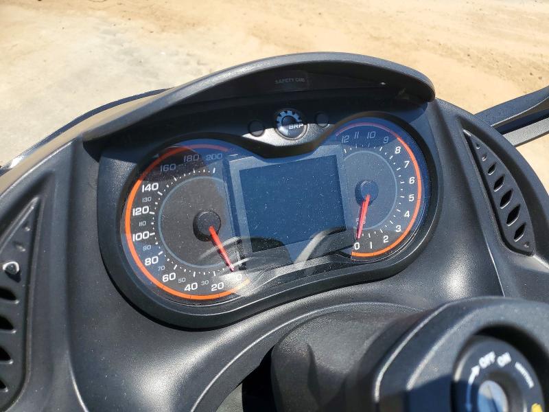 52271496 :رقم المزاد ، 2BXNABC16EV001211 vin ، 2014 Can-am Spyder Roadster مزاد بيع