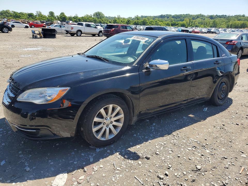 Продажа на аукционе авто 2014 Chrysler 200, vin: 1C3CCBAB7EN146488, номер лота: 52665306