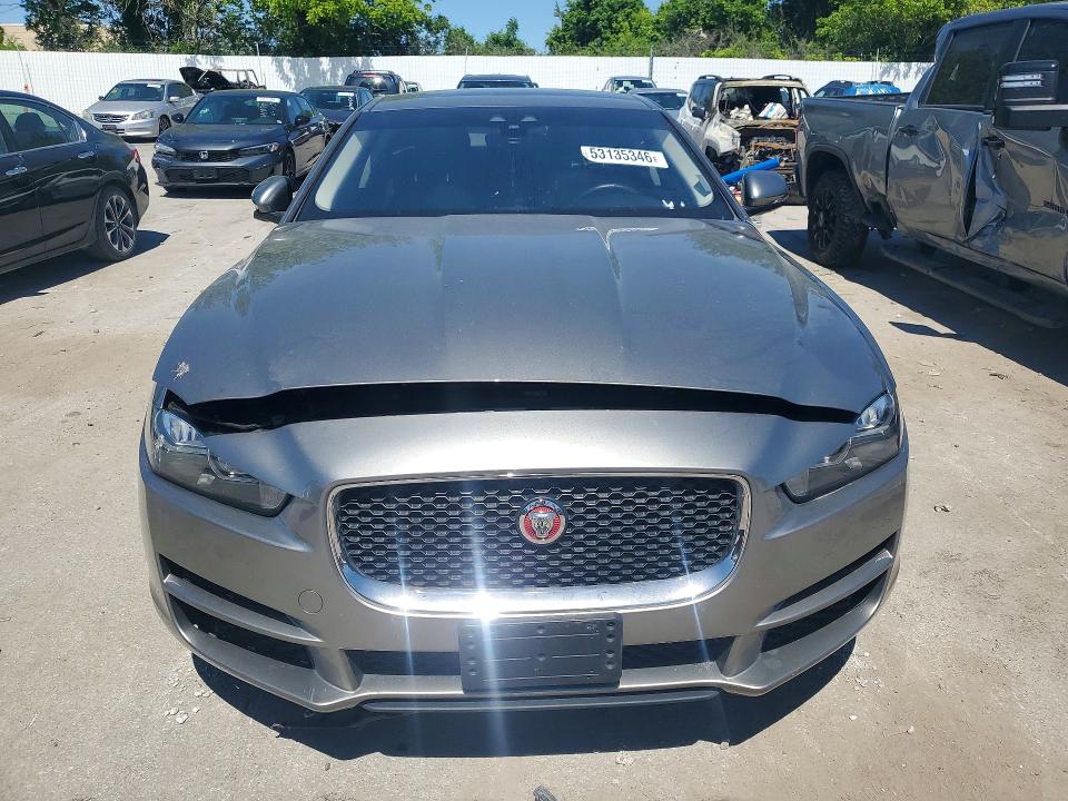 Продаж на аукціоні авто 2019 Jaguar Xe, vin: SAJAJ4FX2KCP54226, номер лоту: 53135346