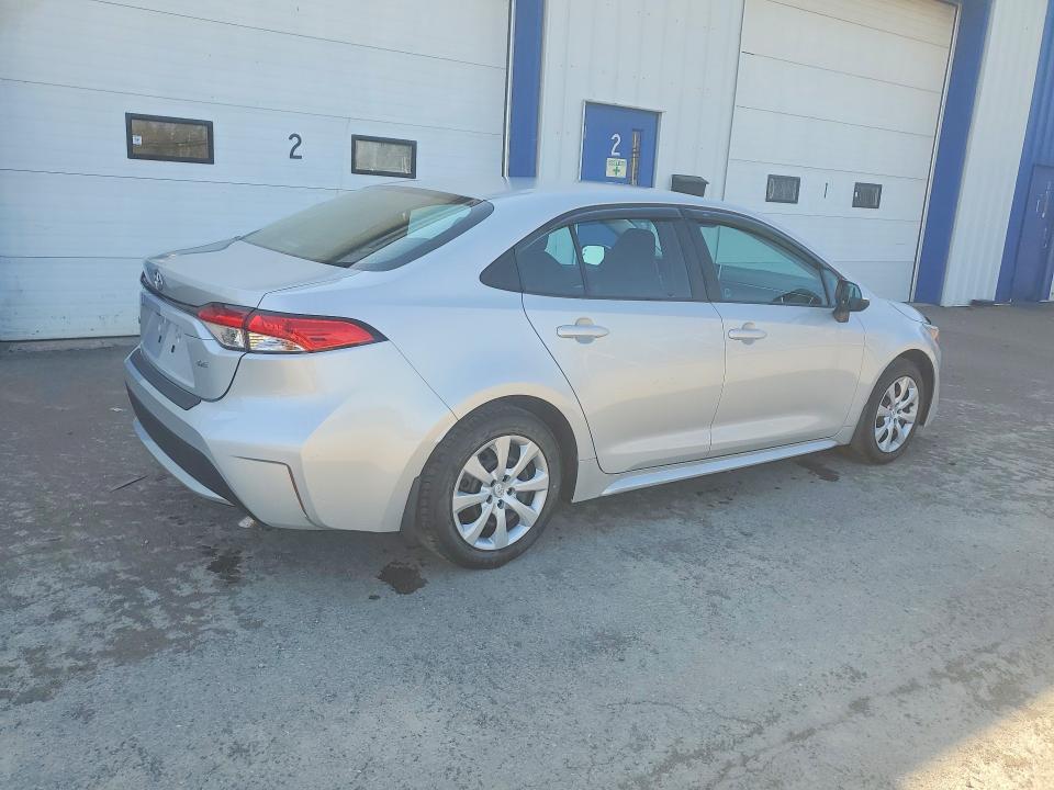 52705626 :رقم المزاد ، 5YFBPMBE7MP257205 vin ، 2021 Toyota Corolla مزاد بيع