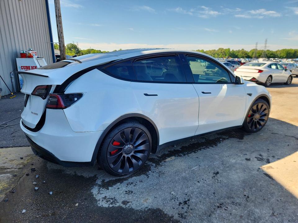 Продажа на аукционе авто 2022 Tesla Model Y, vin: 7SAYGDEF5NF554472, номер лота: 52525156