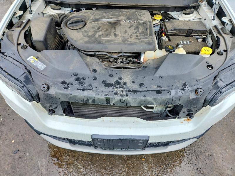 52611096 :رقم المزاد ، 1C4PJMDX8KD423544 vin ، 2019 Jeep Cherokee مزاد بيع