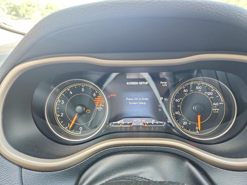 55378636 :رقم المزاد ، 1C4PJLDB3JD563580 vin ، 2018 Jeep Cherokee مزاد بيع