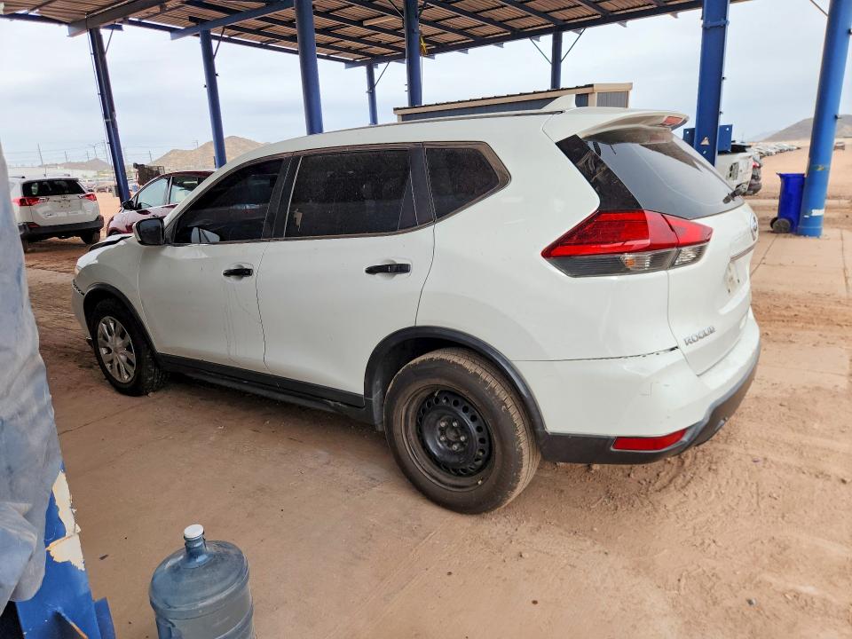 2017 Nissan Rogue მანქანა იყიდება აუქციონზე, vin: KNMAT2MT5HP544301, აუქციონის ნომერი: 52370306