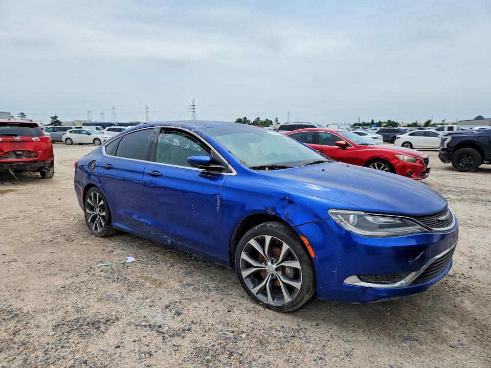 Продаж на аукціоні авто 2016 Chrysler 200, vin: 1C3CCCAB5GN107598, номер лоту: 52910666