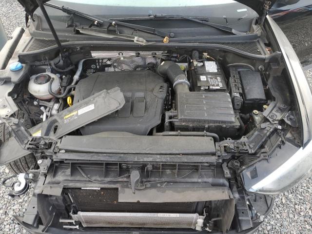 52690186 :رقم المزاد ، WA1DECF35M1121283 vin ، 2021 Audi Q3 مزاد بيع
