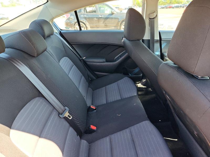 Продажа на аукционе авто 2017 Kia Forte, vin: 3KPFL4A79HE033618, номер лота: 52882696