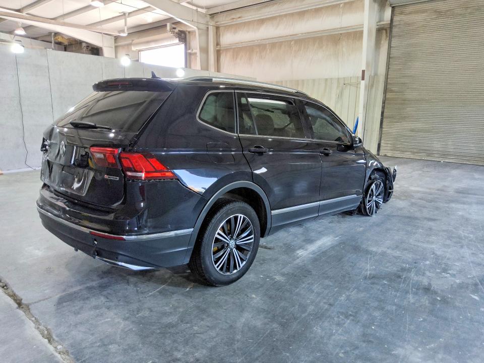 53795896 :رقم المزاد ، 3VV2B7AX4KM134289 vin ، 2019 Volkswagen Tiguan مزاد بيع