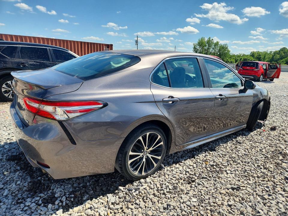 Aukcja sprzedaży 2018 Toyota Camry, vin: 4T1B11HK1JU638832, numer aukcji: 53139626
