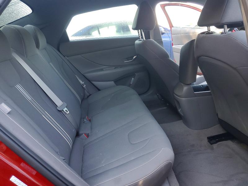 2024 Hyundai Elantra მანქანა იყიდება აუქციონზე, vin: KMHLM4DG8RU706991, აუქციონის ნომერი: 51100436