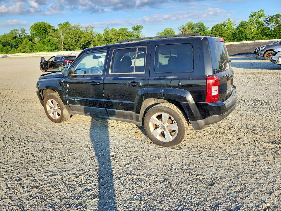 53544266 :رقم المزاد ، 1C4NJPFA6CD586597 vin ، 2012 Jeep Patriot مزاد بيع