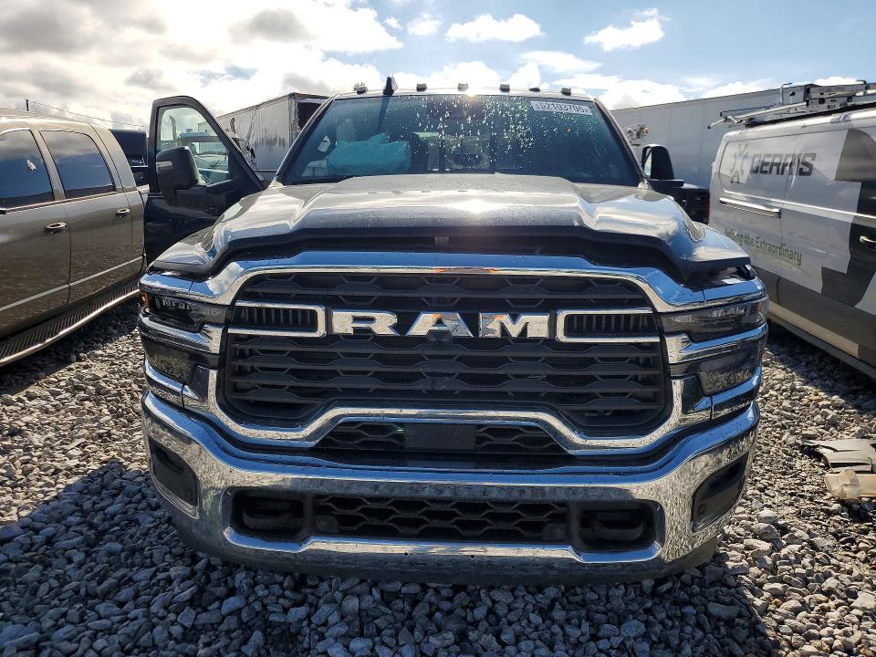 52103706 :رقم المزاد ، 3C63RRGL7TG251614 vin ، 2026 Ram 3500 مزاد بيع