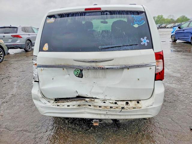 2015 Chrysler Town & Country მანქანა იყიდება აუქციონზე, vin: 2C4RC1BG9FR646084, აუქციონის ნომერი: 52368916