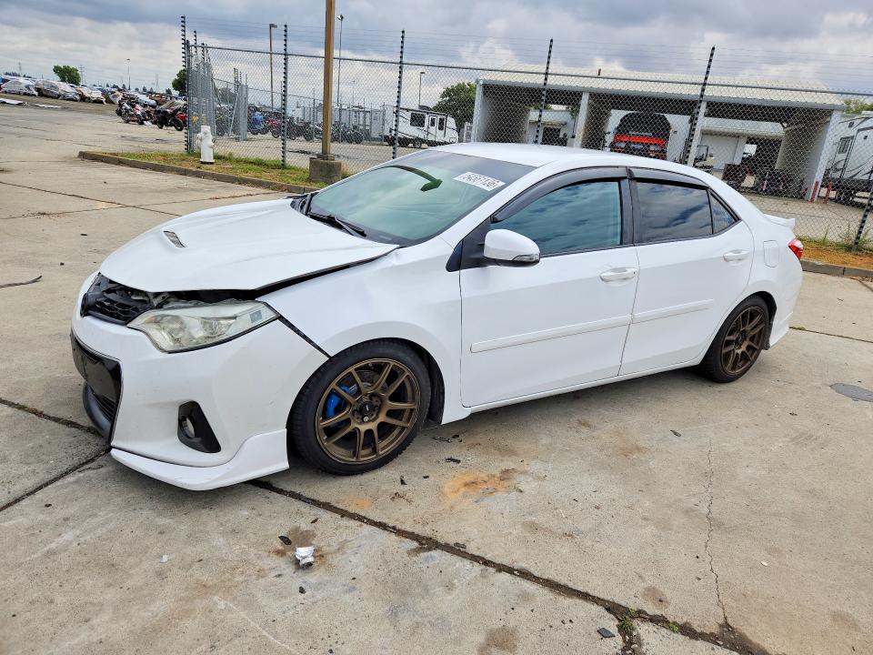 54561136 :رقم المزاد ، 2T1BURHE7FC373911 vin ، 2015 Toyota Corolla مزاد بيع